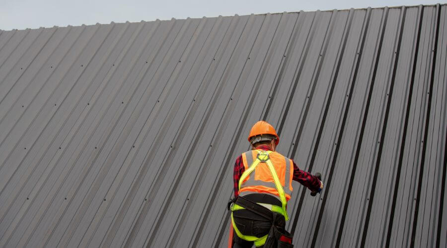 Professional metal roof installation services in Columbus, OH
